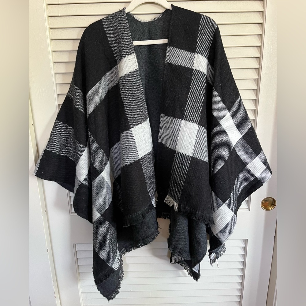 Banana Republic Shawl